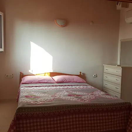 Villa Dogus Konaklama Kusadasi