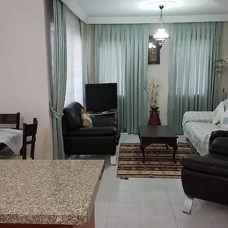 فيلة Dogus Konaklama *
